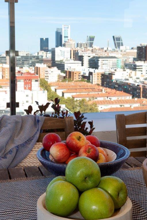 Wishome - Atico Con Espectacular Terraza En Bernabeu Madrid Extérieur photo